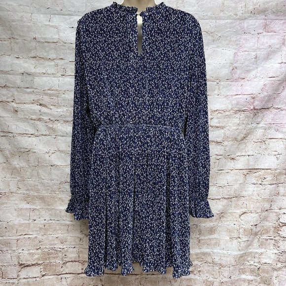 j.o.a. Los Angeles Size Large Blue White Spotted Mini Dress Keyhole Neckline - Picture 2 of 7